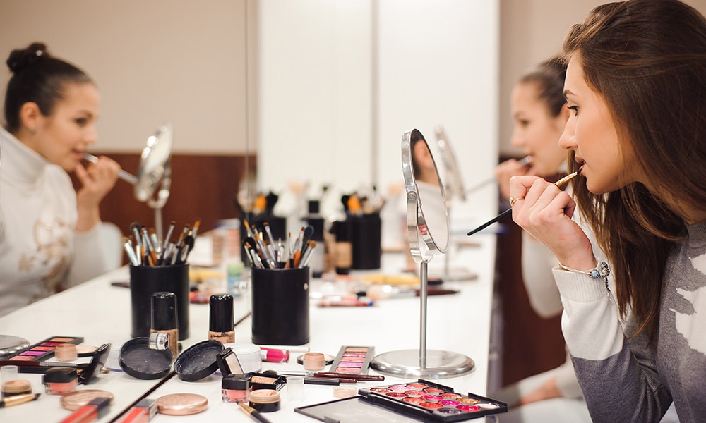 Trucco e visagismo professionale - La Mimosa Onlus